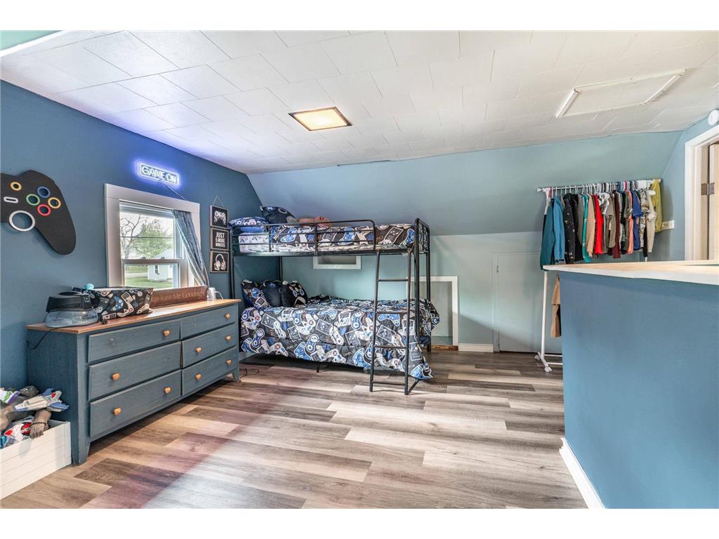 1119 N Lake Street Fergus Falls MN 56537 7076818 image31