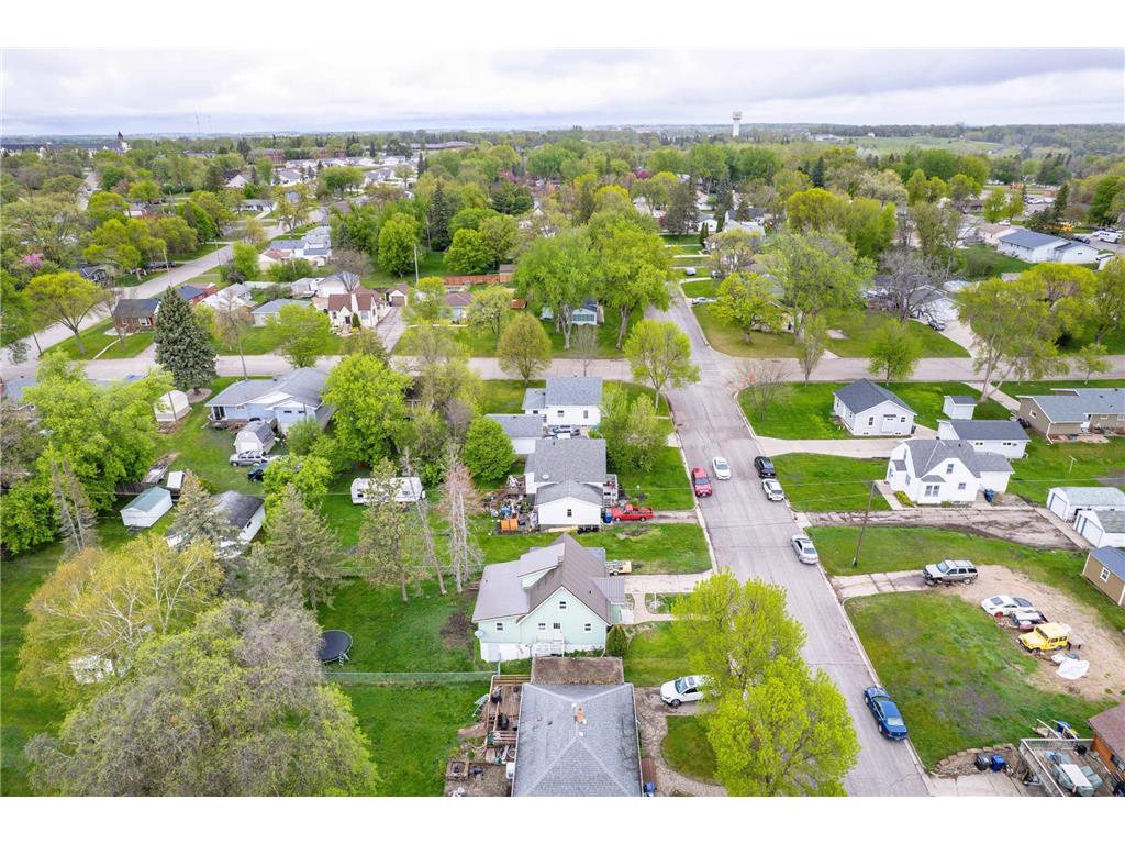 1119 N Lake Street Fergus Falls MN 56537 7076818 image49
