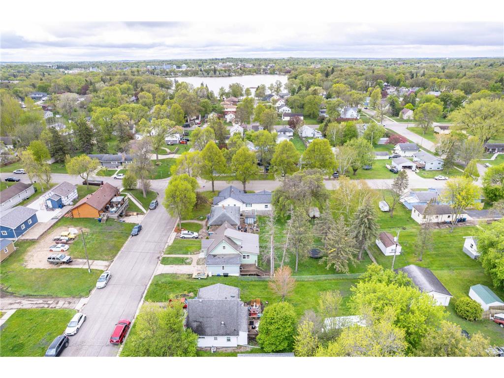 1119 N Lake Street Fergus Falls MN 56537 7076818 image53