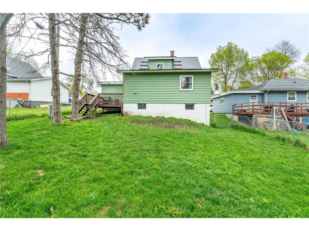 1119 N Lake Street Fergus Falls MN 56537 7076818 image9