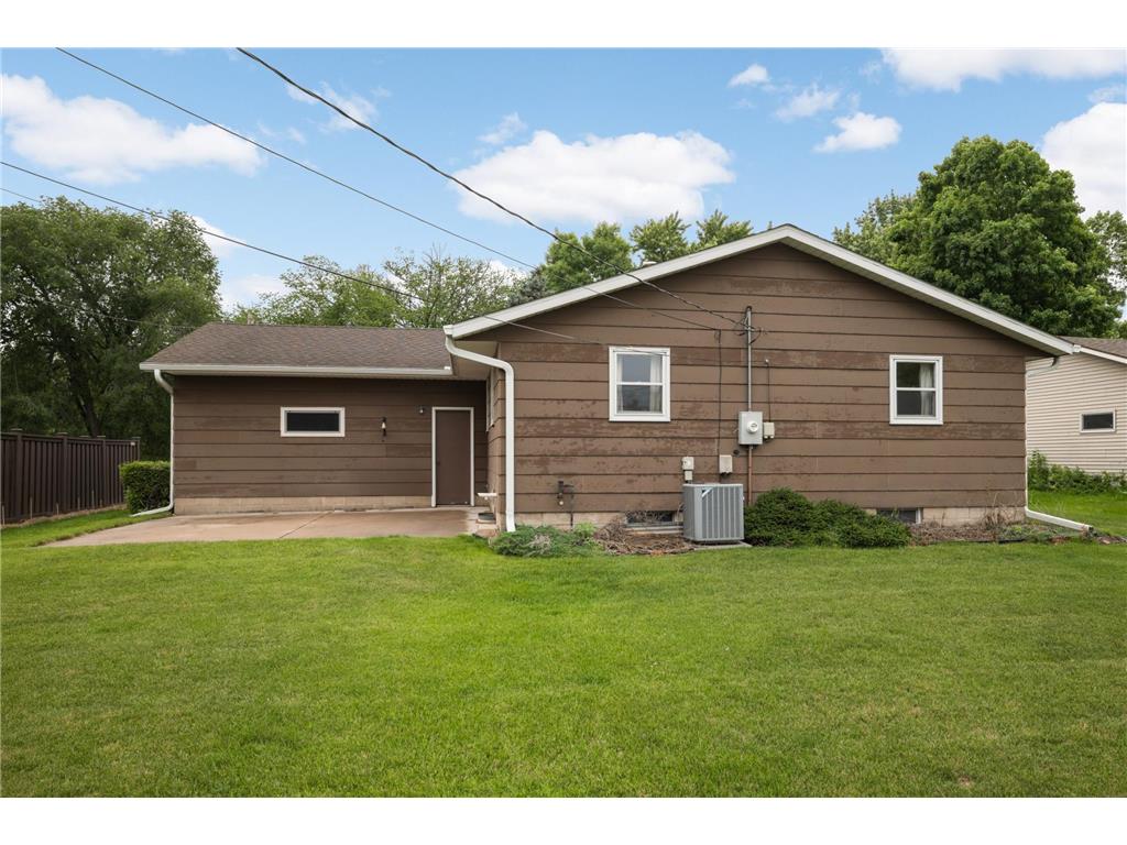1119 Park Lane Hastings MN 55033 7094365 image21