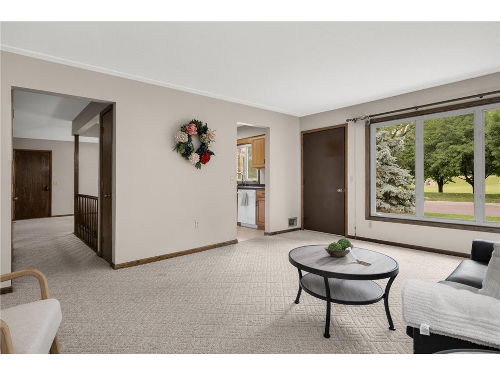 1119 Park Lane Hastings MN 55033 7094365 image3