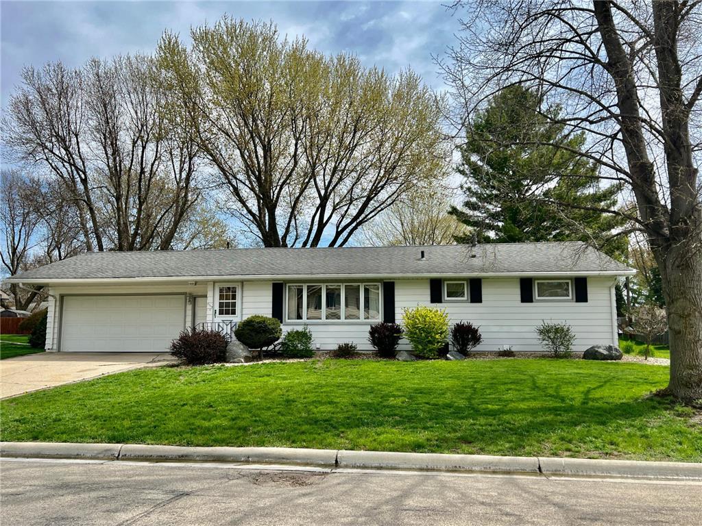 1119 Swanhill Drive Albert Lea MN 56007 6526440 image1