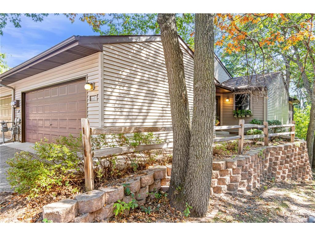 111B South Drive Circle Pines MN 55014 6442948 image1