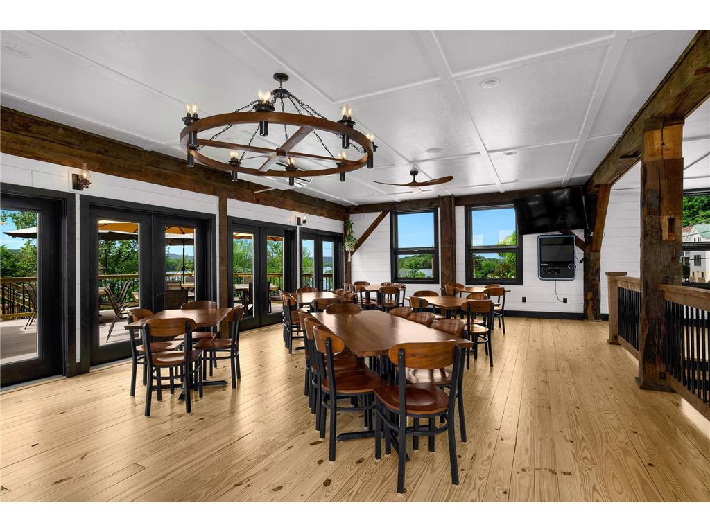 112-115 N Shore Drive Fountain City WI 54629 - Mississippi 6755900 image14