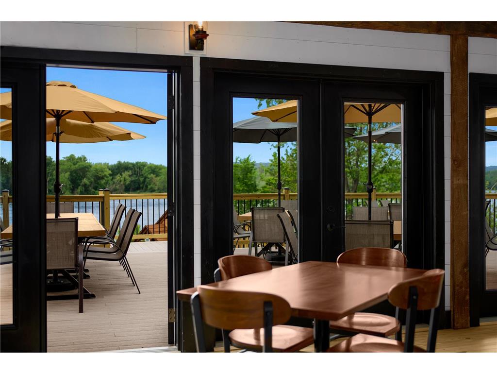 112-115 N Shore Drive Fountain City WI 54629 - Mississippi 6755900 image19