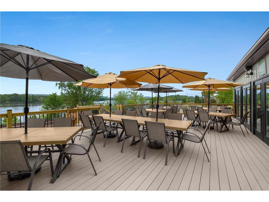 112-115 N Shore Drive Fountain City WI 54629 - Mississippi 6755900 image25