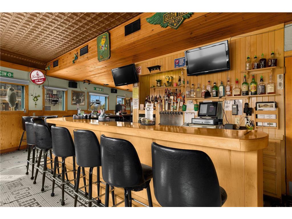 112-115 N Shore Drive Fountain City WI 54629 - Mississippi 6755900 image48