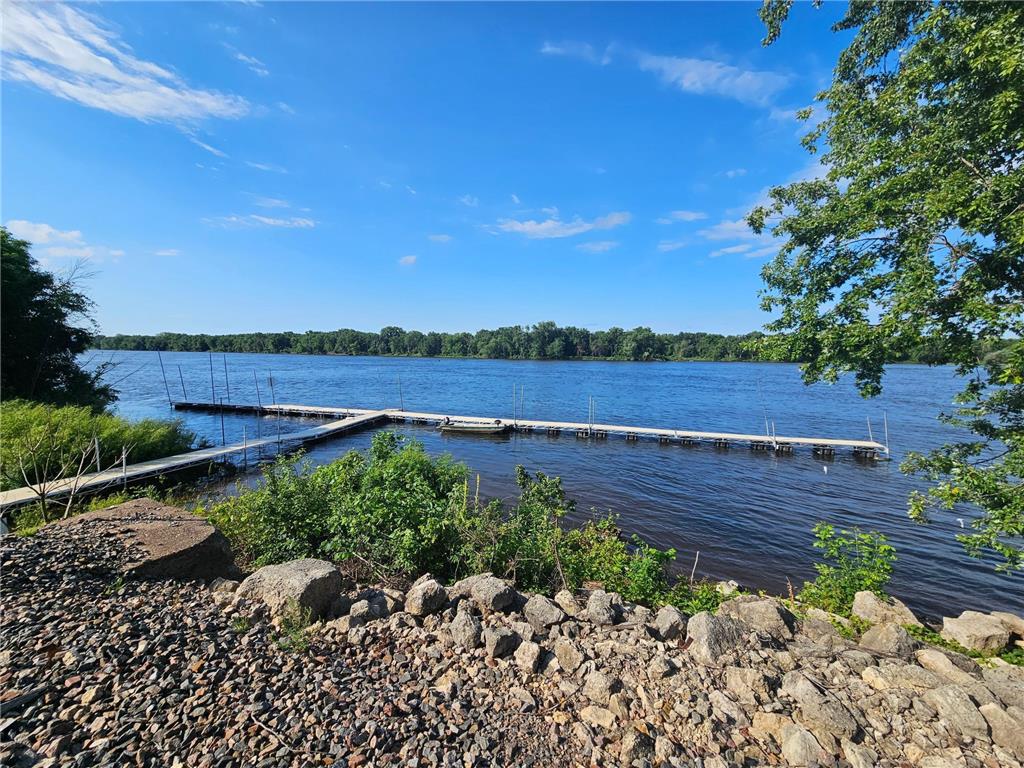 112-115 N Shore Drive Fountain City WI 54629 - Mississippi 6755900 image5