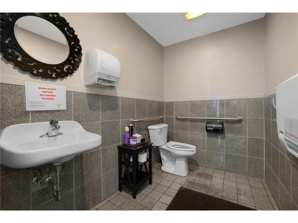 112-115 N Shore Drive Fountain City WI 54629 - Mississippi 6755900 image58