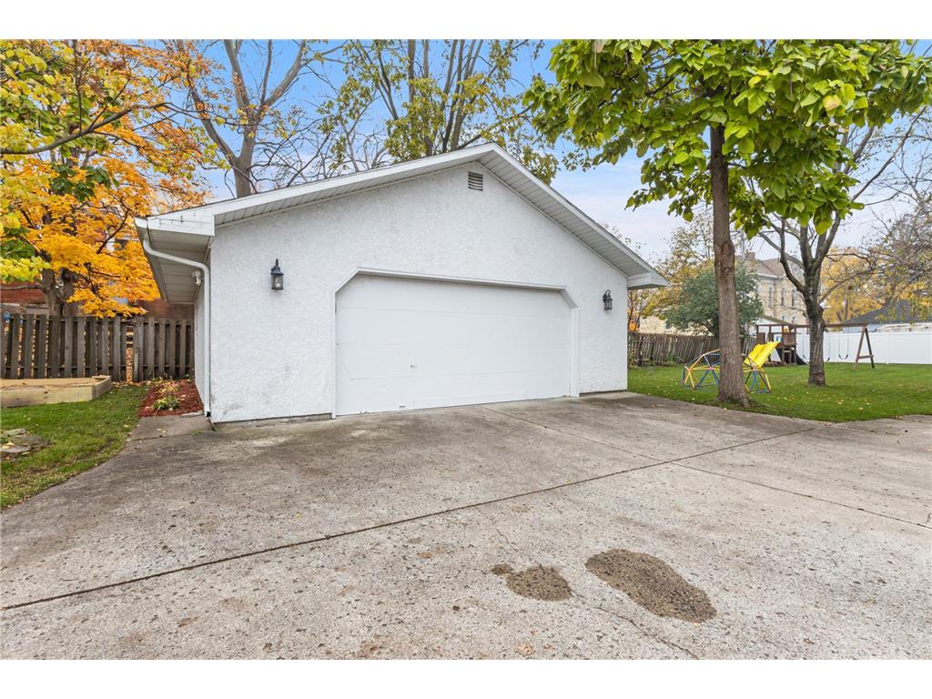 112 2nd Avenue NW Faribault MN 55021 6810773 image30
