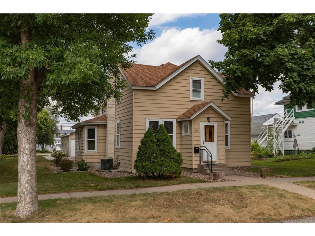 112 3rd Street W, Wabasha, MN, 55981 MLS 6247874 Edina Realty