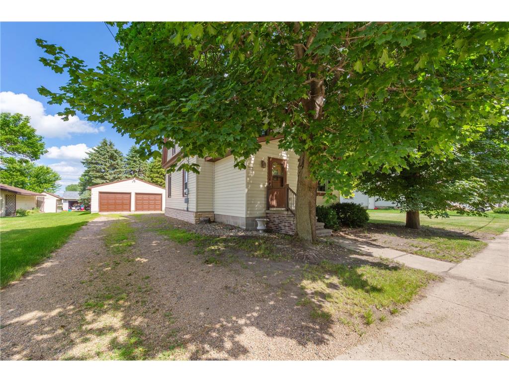 112 4th Street S Gaylord MN 55334 7099270 image1