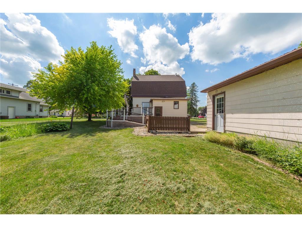 112 4th Street S Gaylord MN 55334 7099270 image32