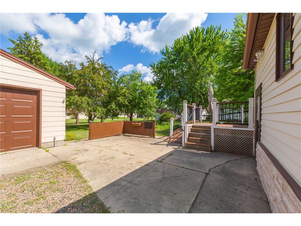 112 4th Street S Gaylord MN 55334 7099270 image4