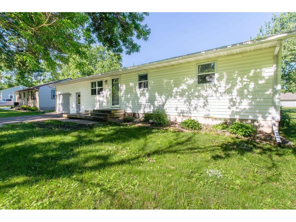 112 4th Street S Raymond MN 56282 7090673 image30