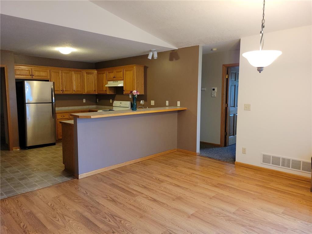 112 5th Street SE Pine City MN 55063 MLS 6547843 Edina Realty 112-5th-street-se-pine-city-mn-55063-mls-6547843-edina-realty