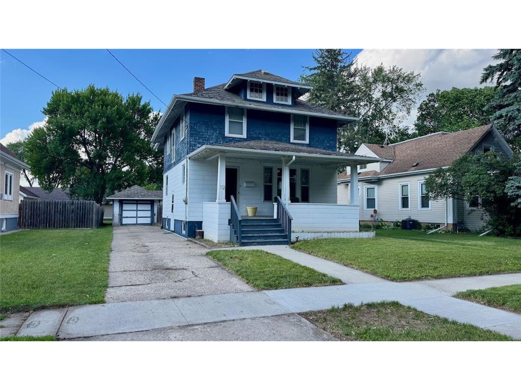 112 7th Avenue S Moorhead MN 56560 7099061 image1