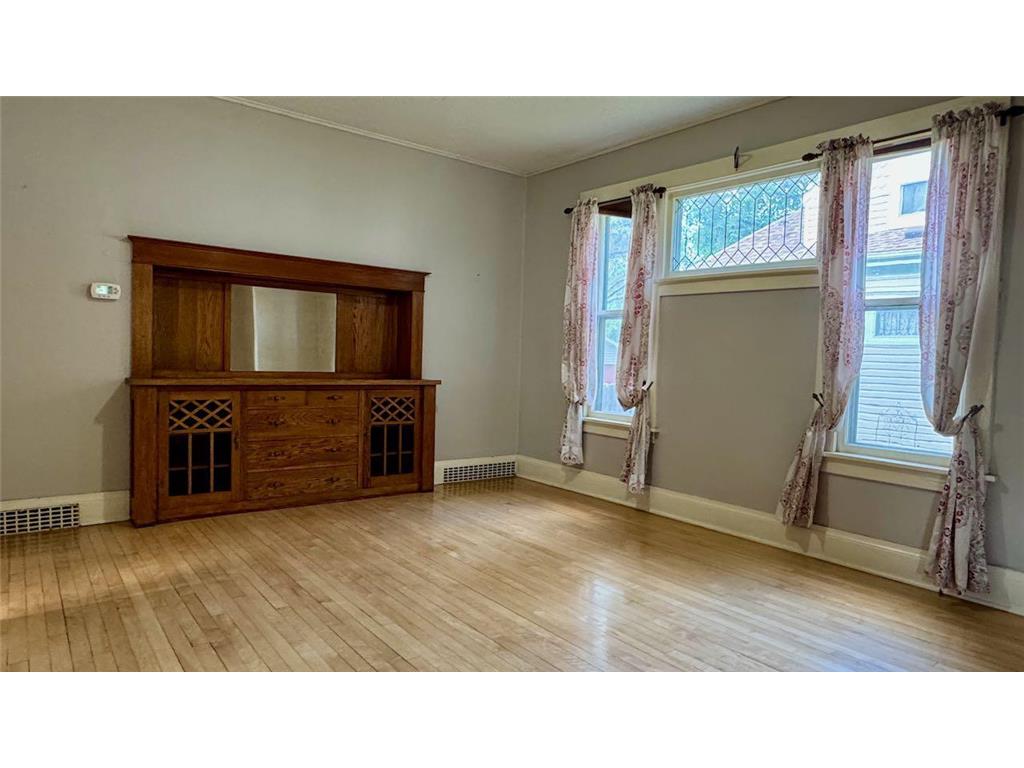 112 7th Avenue S Moorhead MN 56560 7099061 image10