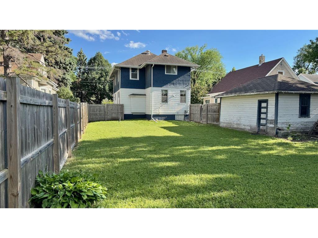 112 7th Avenue S Moorhead MN 56560 7099061 image38