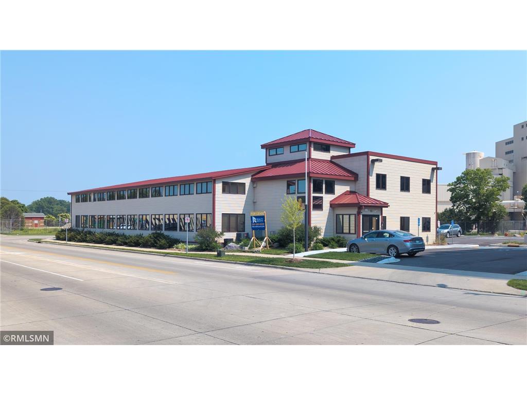 112 7th Street NE Rochester MN 55906 6658662 image1