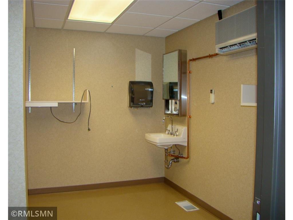 112 7th Street NE Rochester MN 55906 6658662 image17