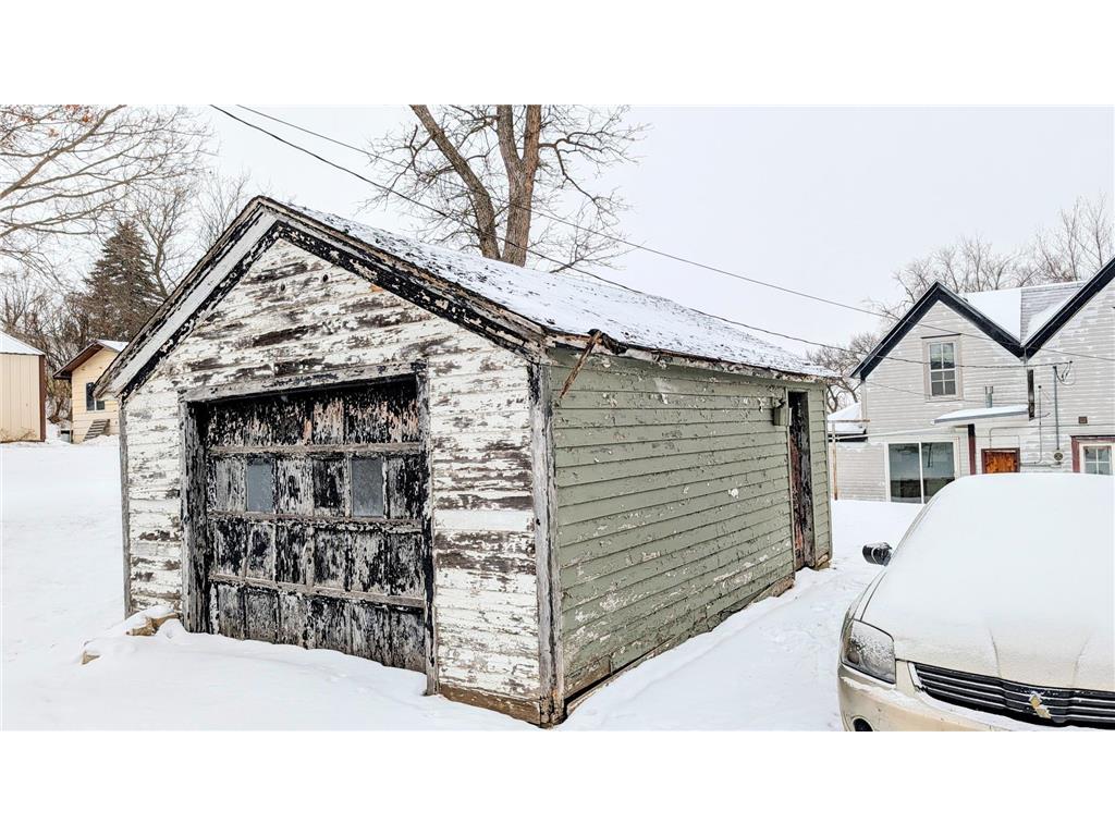 112 Bluff Street E Lake Benton MN 56149 6826766 image27