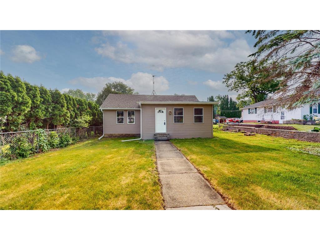 112 Chatfield Street S Dover MN 55929 6382165 image1