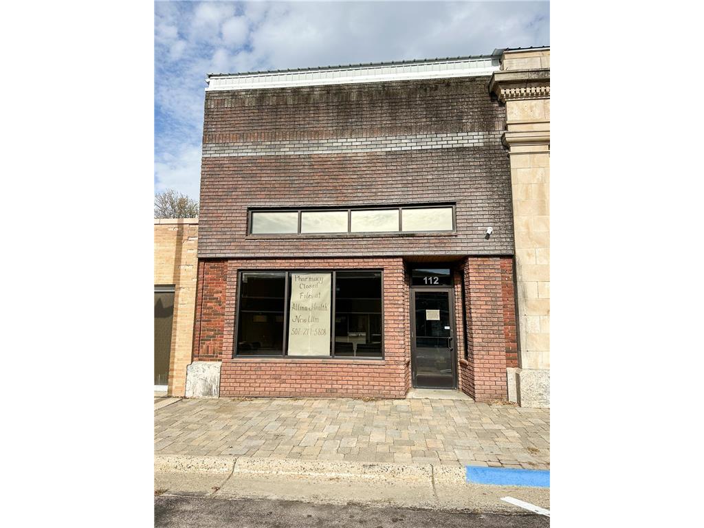 112 E 2nd Street Winthrop MN 55396 6456903 image1