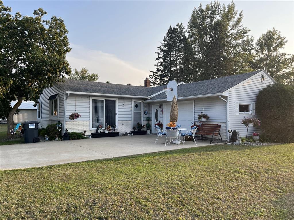 112 Garfield Avenue SE Fertile MN 56540 6415414 image1