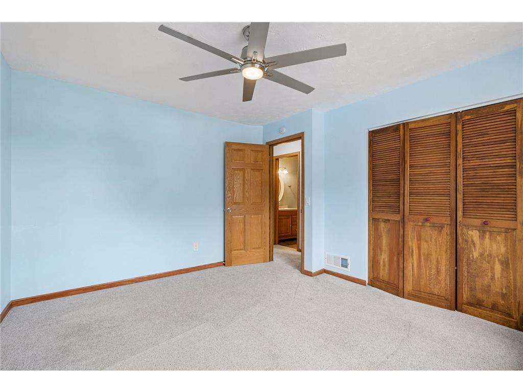 112 Mcgregor Avenue N Mahtomedi MN 55115 - White Bear 7058296 image20