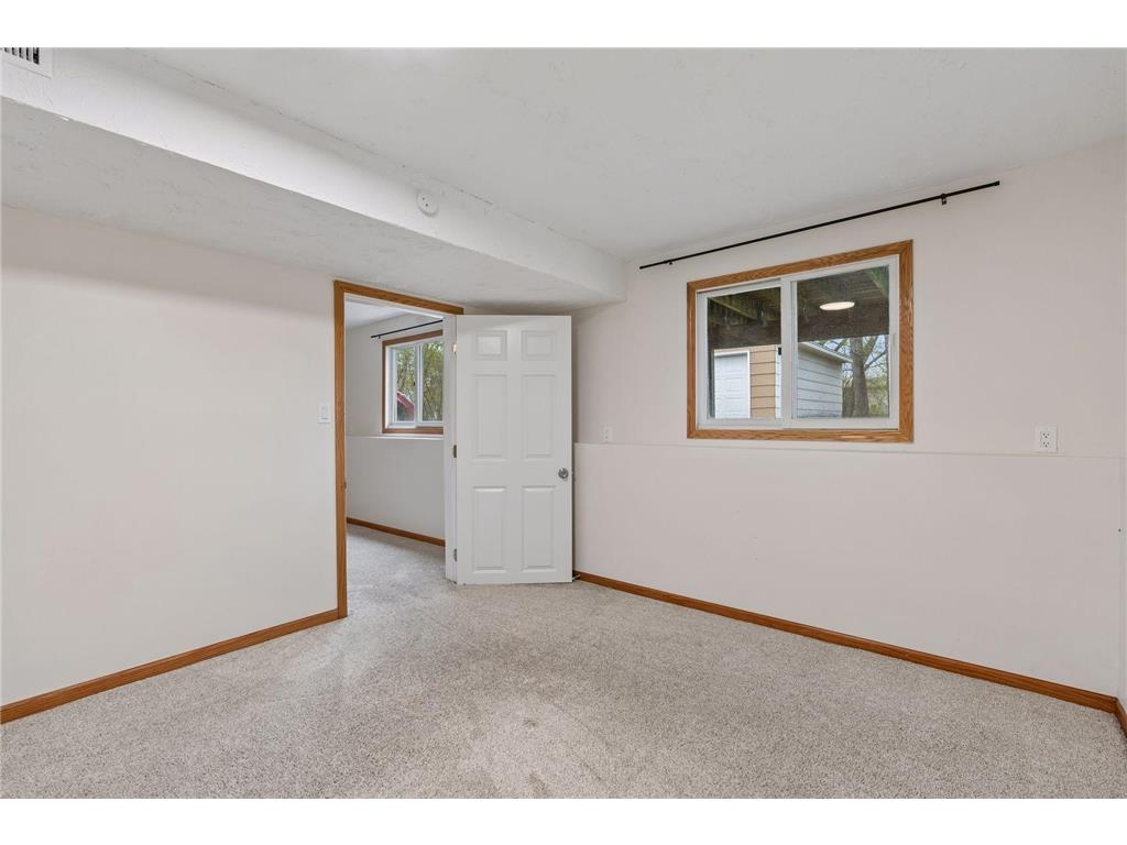 112 Mcgregor Avenue N Mahtomedi MN 55115 - White Bear 7058296 image31