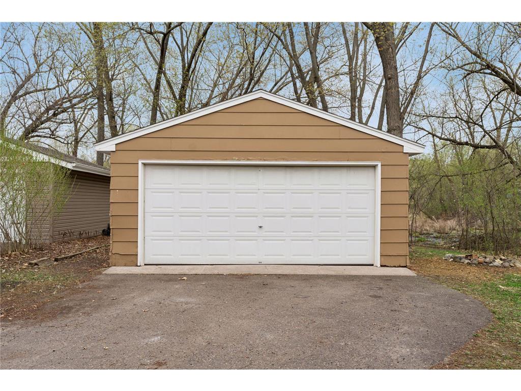 112 Mcgregor Avenue N Mahtomedi MN 55115 - White Bear 7058296 image38