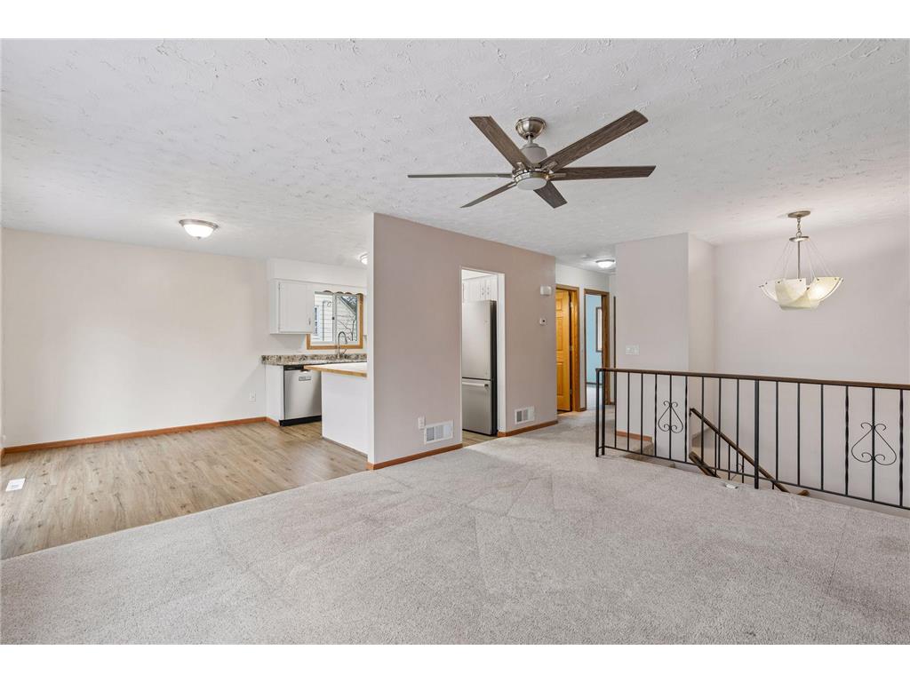 112 Mcgregor Avenue N Mahtomedi MN 55115 - White Bear 7058296 image9