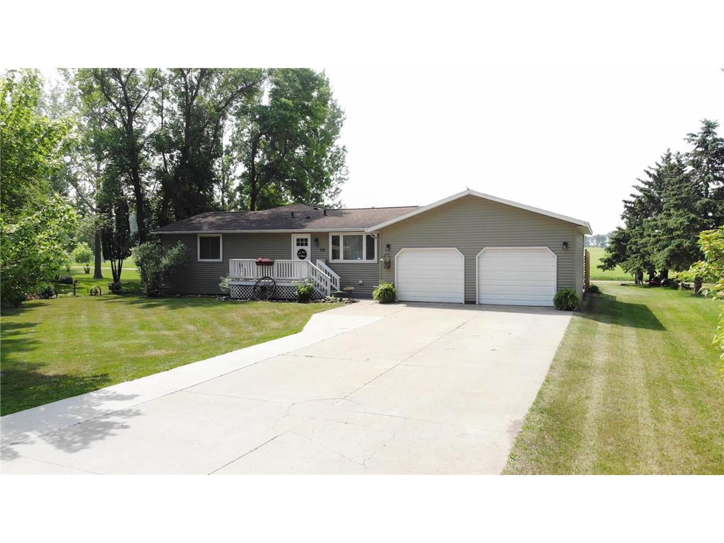 112 Merry Lane, New York Mills, MN, 56567 MLS 6382423 Edina Realty