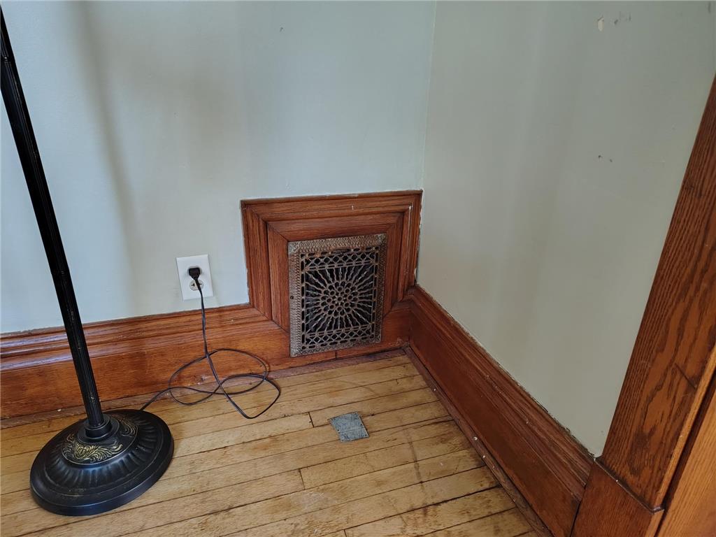 112 N 4th Street Montevideo MN 56265 7071718 image46