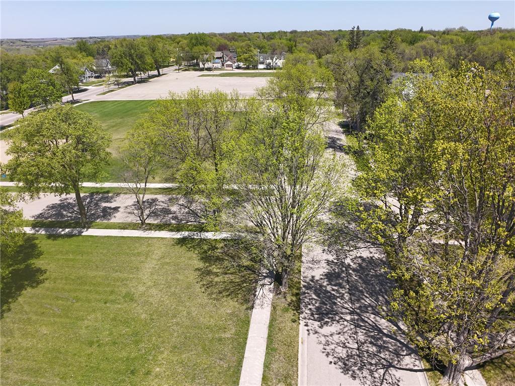 112 N 4th Street Montevideo MN 56265 7071718 image54