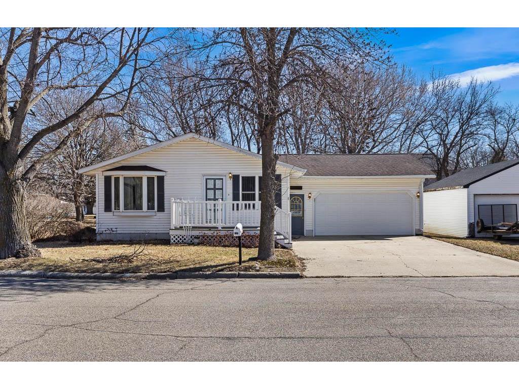 112 N Bruce Street Ivanhoe MN 56142 6693989 image1