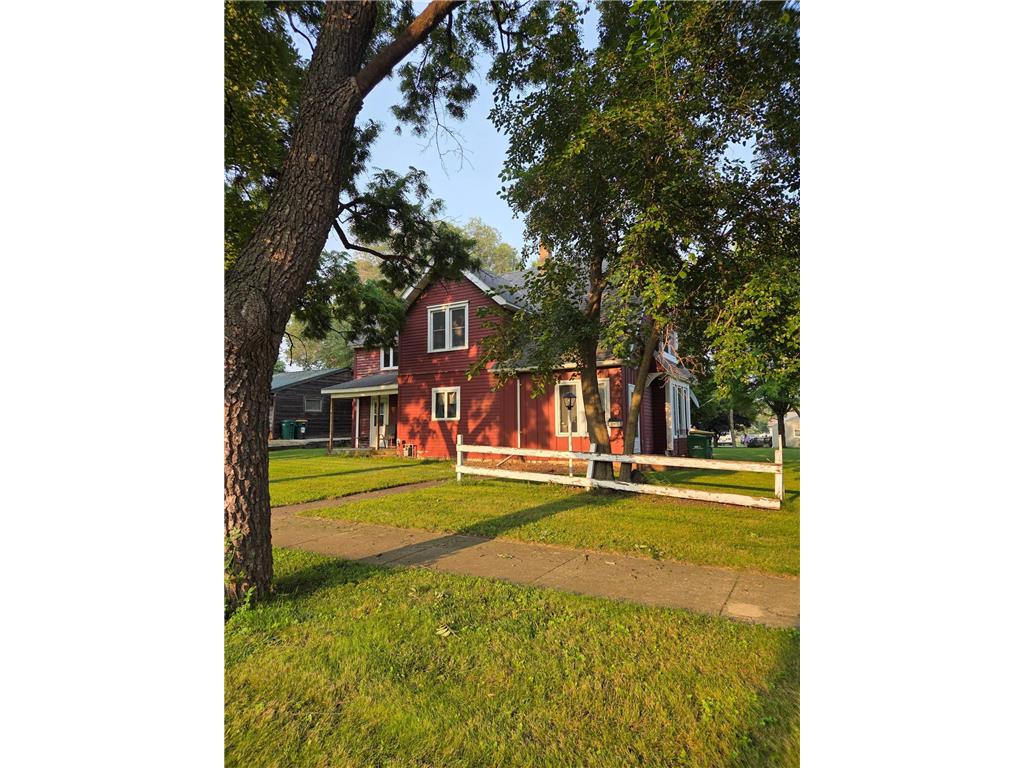 112 N Sverdrup Avenue Jackson MN 56143 6770804 image1