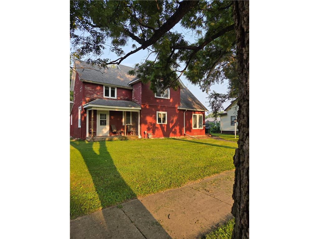 112 N Sverdrup Avenue Jackson MN 56143 6770804 image2