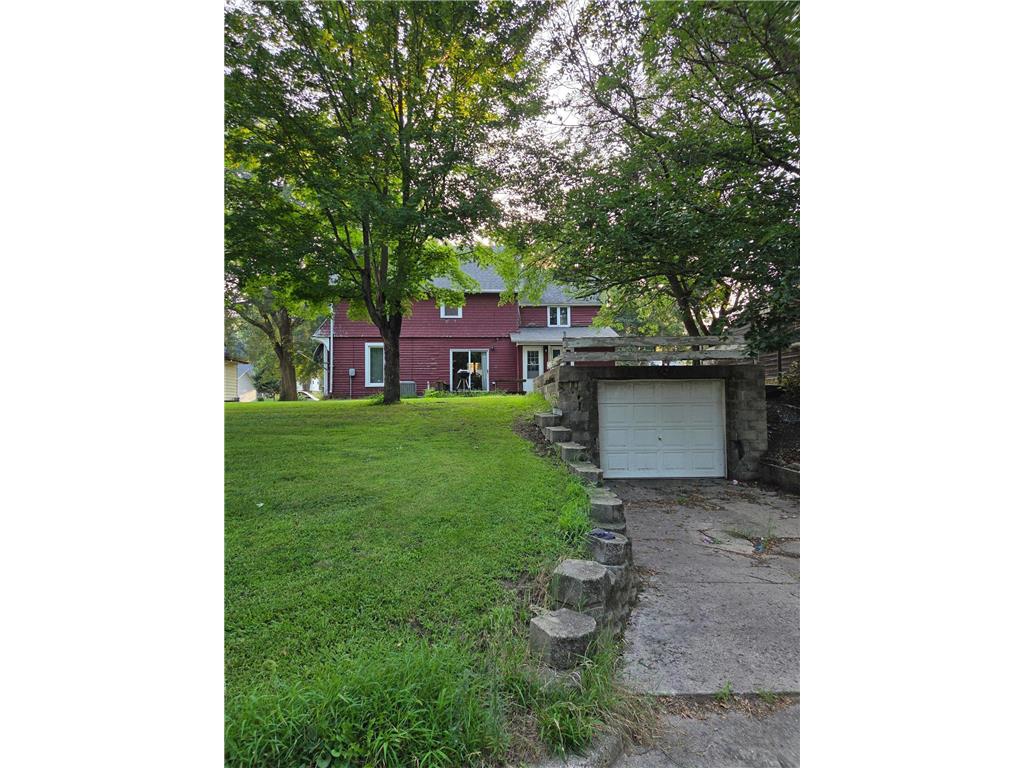 112 N Sverdrup Avenue Jackson MN 56143 6770804 image3