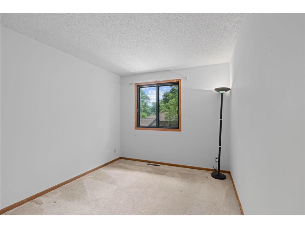112 South Drive #D Circle Pines MN 55014 7091063 image13