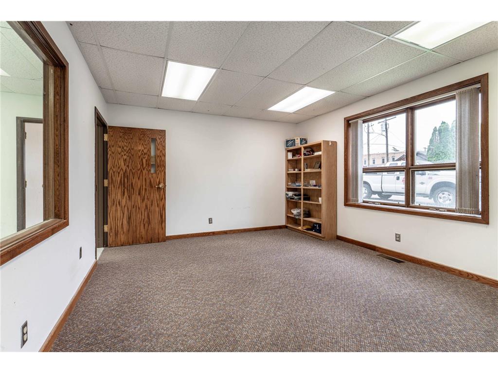 112 W Main Street Battle Lake MN 56515 7078590 image29