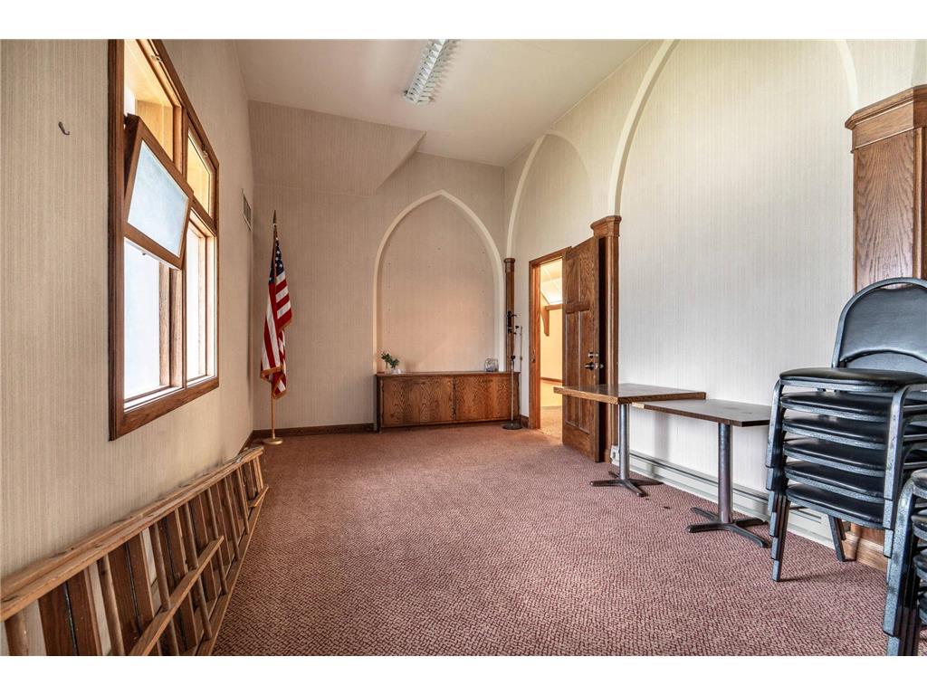 112 W Main Street Battle Lake MN 56515 7078590 image38