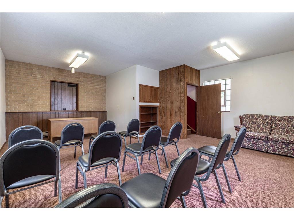 112 W Main Street Battle Lake MN 56515 7078590 image49