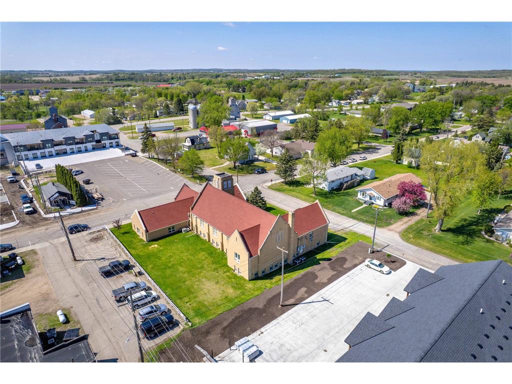 112 W Main Street Battle Lake MN 56515 7078590 image7