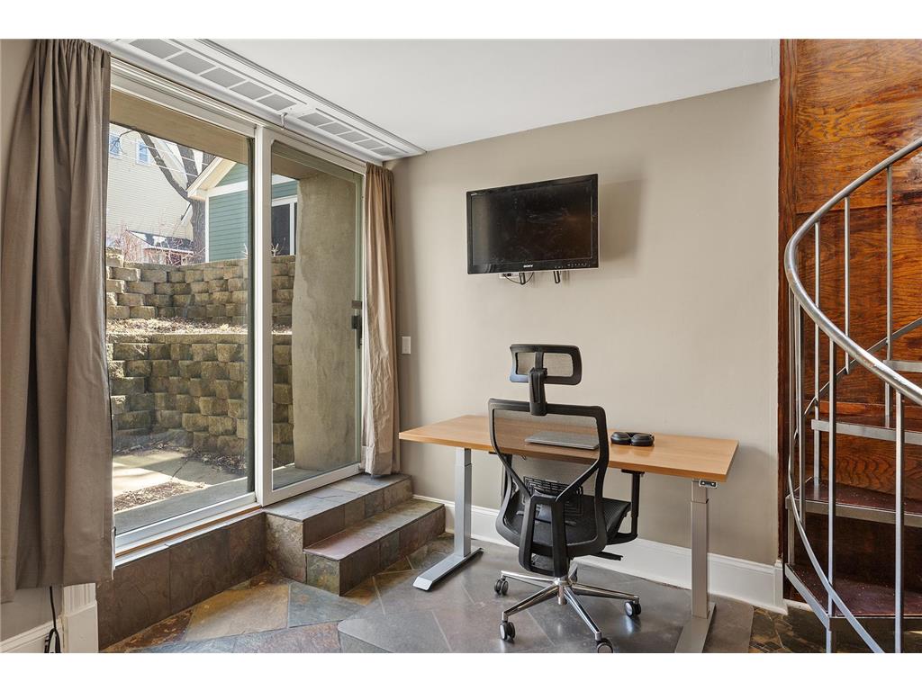 112 Western Avenue N #4 Saint Paul MN 55102 6825997 image15