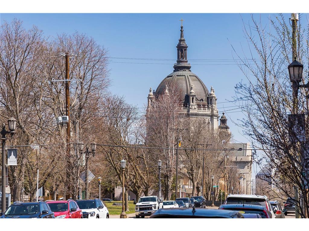 112 Western Avenue N #4 Saint Paul MN 55102 6825997 image46