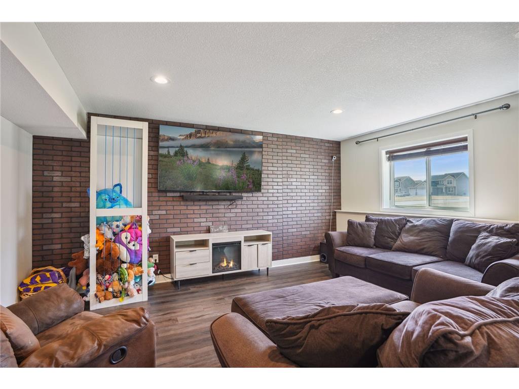 1120 152nd Avenue NW Andover MN 55304 7079798 image21