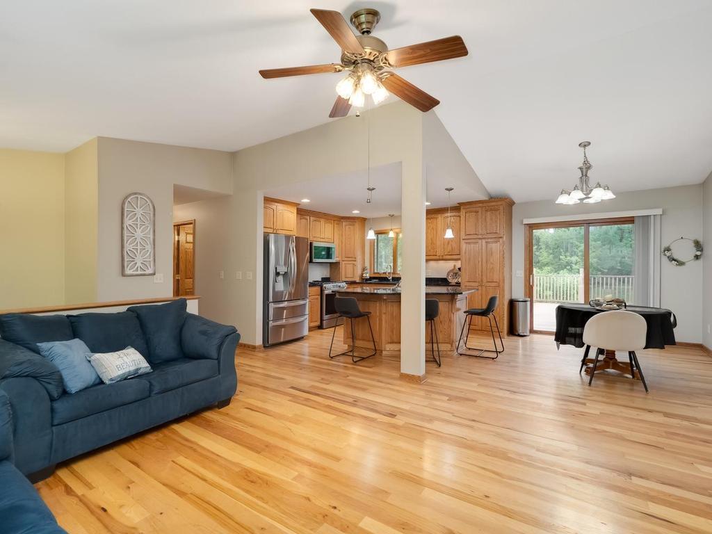 1120 227th Avenue NW Oak Grove MN 55005 7062715 image14